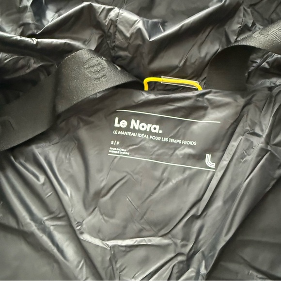 Lole Long Black Puffer - Picture 4 of 12